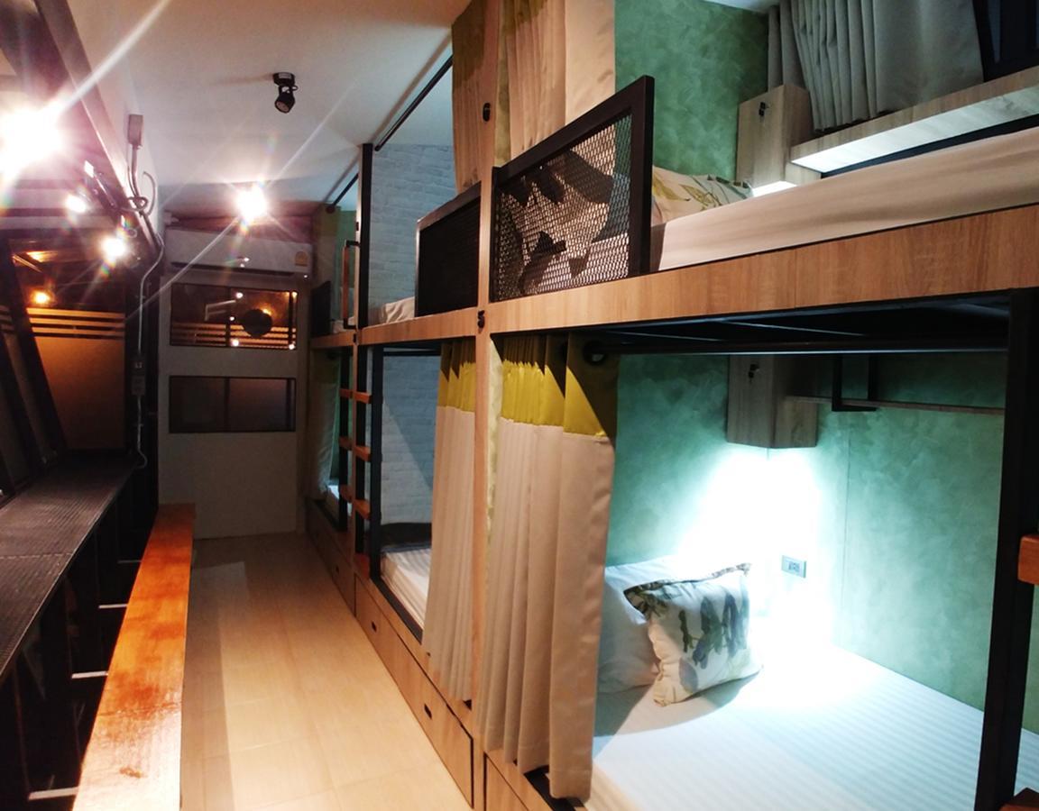 Green House Neo-Resotel Nakhon Si Thammarat Δωμάτιο φωτογραφία